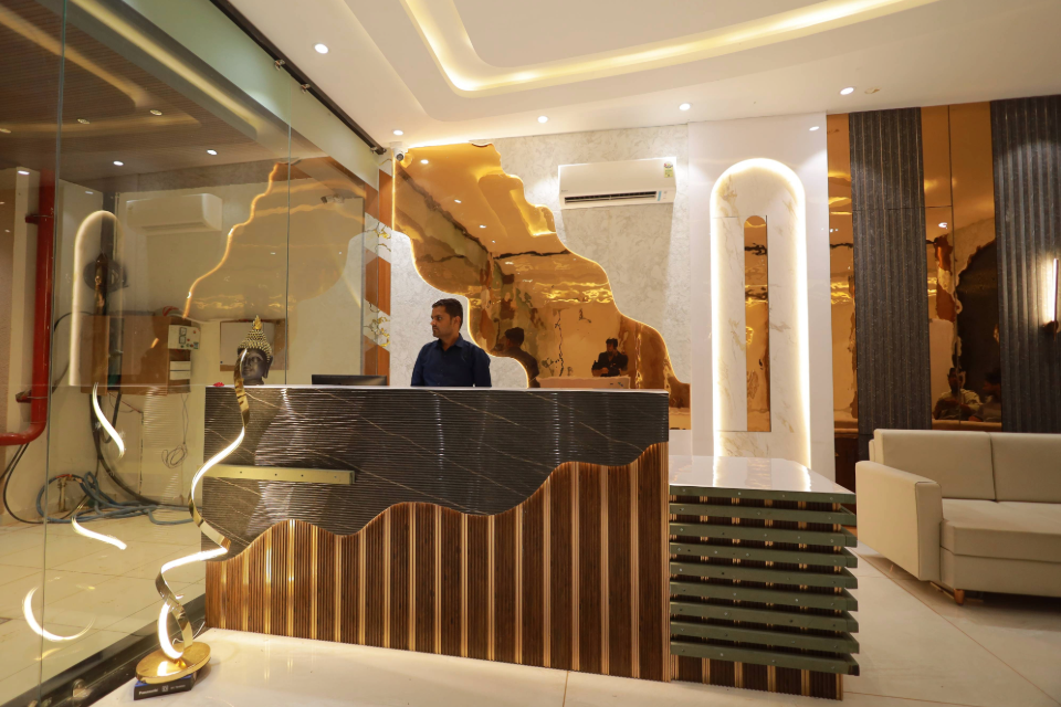 Hotel Trinetra Ujjain